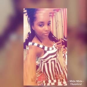 Meet your Posher, Simon midou